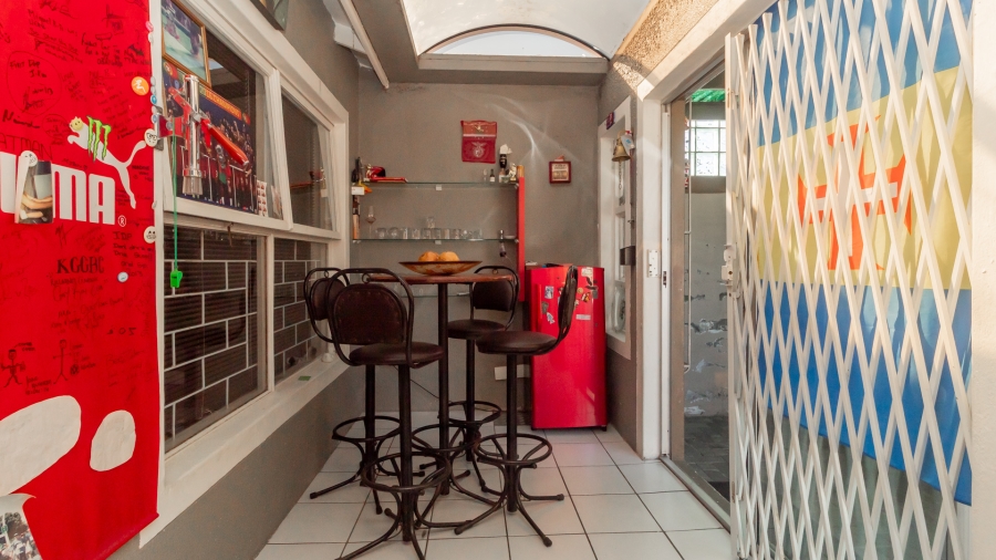 2 Bedroom Property for Sale in Glenwood Western Cape